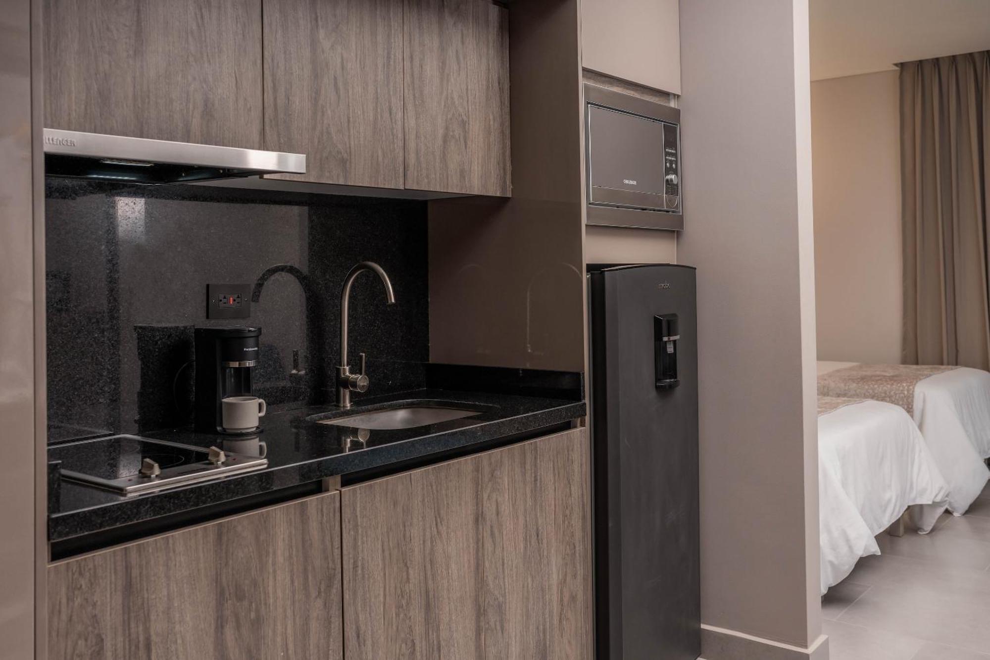Amari Living Suites 바랑키야 외부 사진